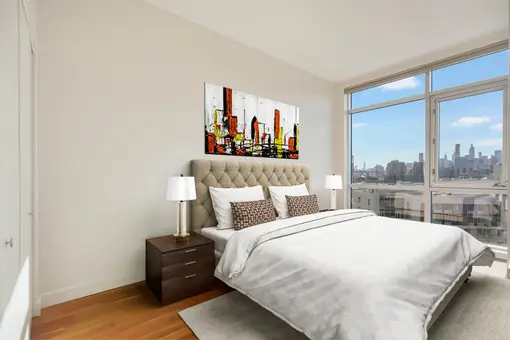 East River Tower, 11-24 31st Avenue, #10C