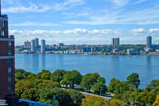 230 Riverside Drive, #16L