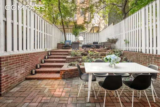 461 West 22nd Street, #GARDEN