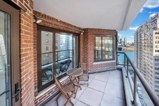 36 Sutton Place South, #13D