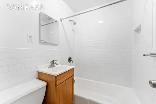 482 East 74th Street, #5C