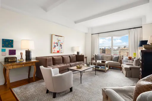 16 West 77th Street, #16E