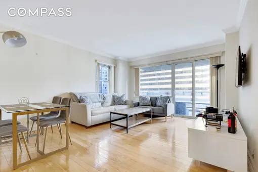 Tower 53, 159 West 53rd Street, #18B