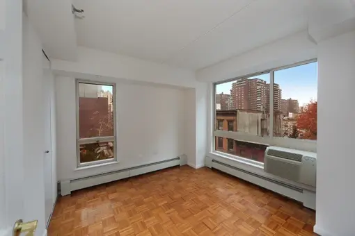 Chelsea Place, 363 West 30th Street, #602