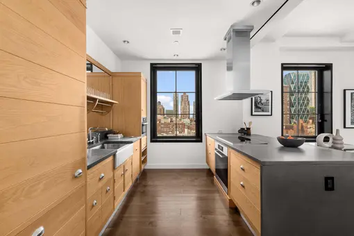 Stella Tower, 425 West 50th Street, #15E