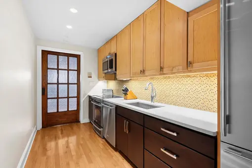 16 West 74th Street, #12