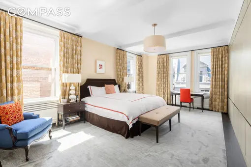 33 East 70th Street, #6F