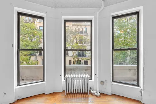 315 West 105th Street, #2F