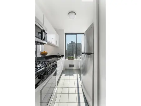 The Waterford, 300 East 93rd Street, #20E