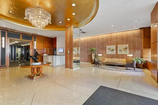 Plaza Tower, 118 East 60th Street, #3A