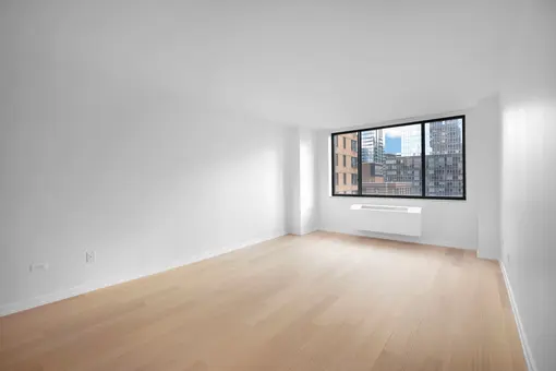 West End Towers, 75 West End Avenue, #P17C