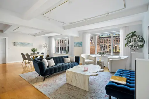 44 East 67th Street, #8DE