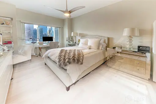 The Excelsior, 303 East 57th Street, #26E
