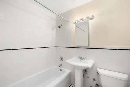 196 East 75th Street, #12C