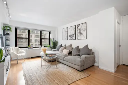 The Carlton East, 220 East 57th Street, #17G