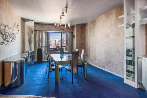 The Sovereign, 425 East 58th Street, #18D