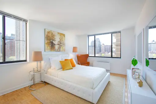 West Side Marquis, 70 West 95th Street, #22K