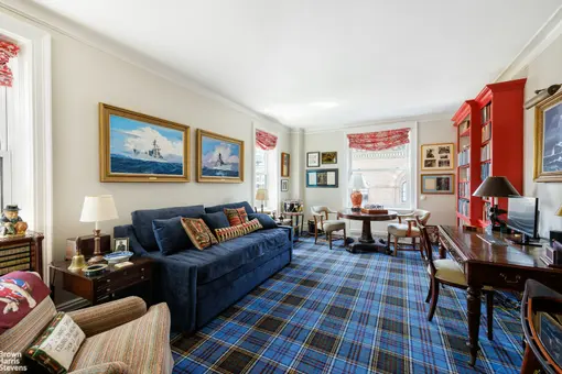 29 East 64th Street, #11D