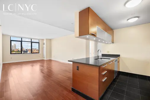 5th on the Park, 1485 Fifth Avenue, #13J