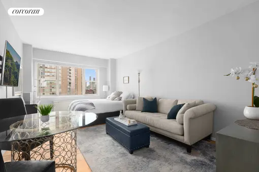 Lincoln Terrace, 165 West 66th Street, #21G