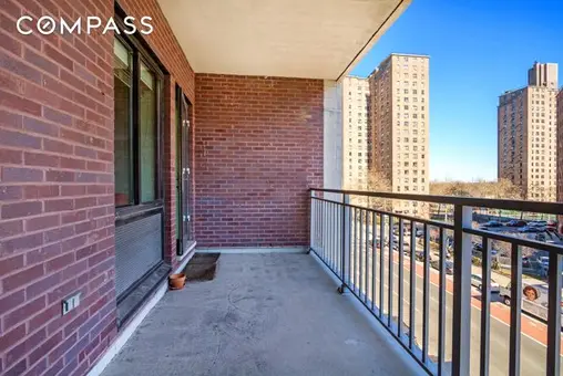 Observatory Place, 353 East 104th Street, #3D