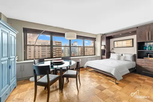 Lincoln Towers, 180 West End Avenue, #26J