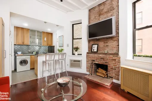 46 West 65th Street, #1D