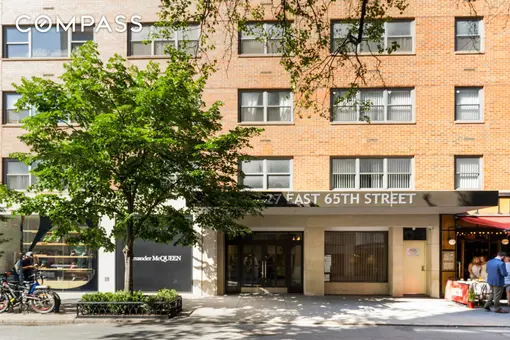 27 East 65th Street, #6E