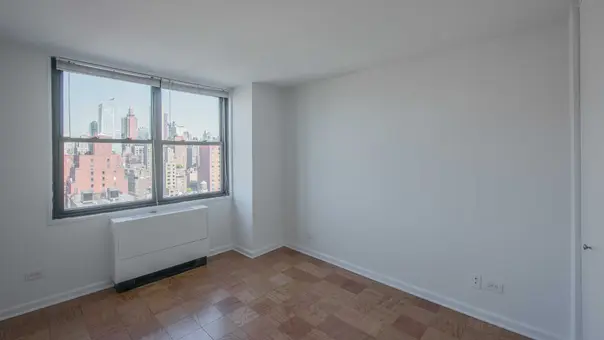 Parc East, 240 East 27th Street, #10H