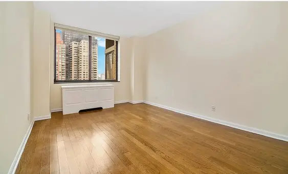 Falcon Towers, 245 East 44th Street, #8E