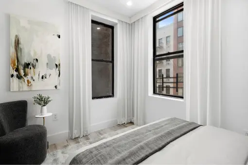 301 East 90th Street, #4C