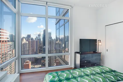Silver Towers, 600 West 42nd Street, #42A