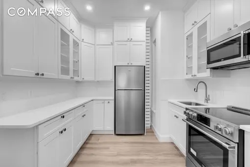 350 West 56th Street, #2A