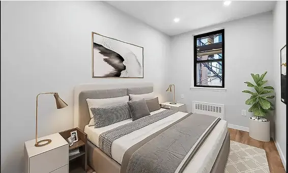 453 West 48th Street, #4C