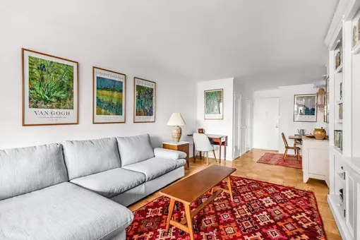 Lincoln Terrace, 165 West 66th Street, #7D