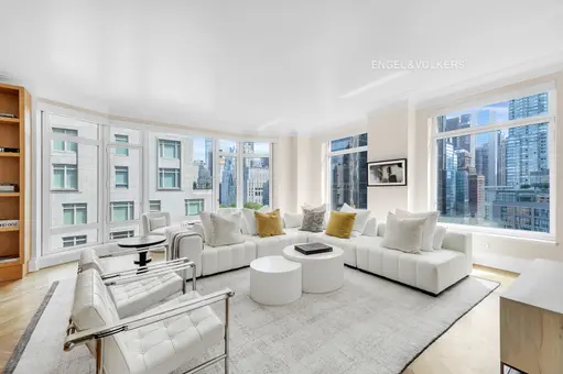 15 Central Park West, #16G