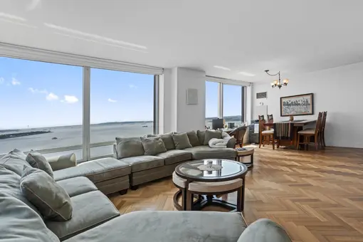 The Residences at The Ritz-Carlton New York Battery Park, 10 Little West Street, #18E