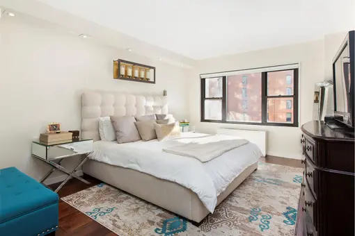 One Lincoln Plaza, 20 West 64th Street, #21B