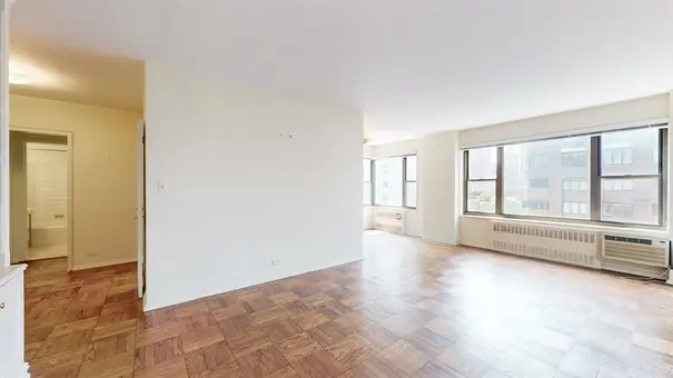 Riverview South, 55 East End Avenue, #9J