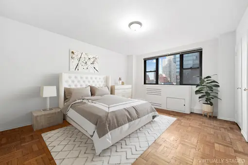 315 East 72nd Street, #7M