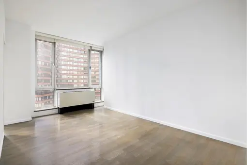 Atelier, 635 West 42nd Street, #11J