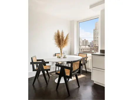 49 East 86th Street, #17C