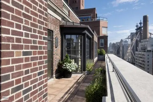 4 Sutton Place, 465 East 57th Street, #PH