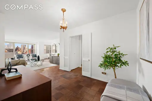 420 East 72nd Street, #11J