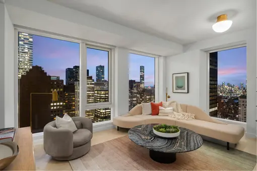 The Centrale, 138 East 50th Street, #23B