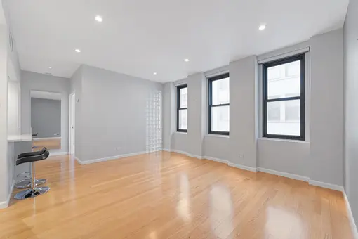 Cambridge Club Condominium, 56 Pine Street, #15F