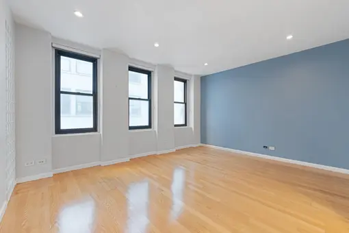 Cambridge Club Condominium, 56 Pine Street, #15F