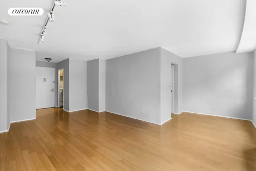 The Murray Hill Crescent, 225 East 36th Street, #3D