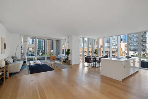 The Clare, 301 East 61st Street, #6A