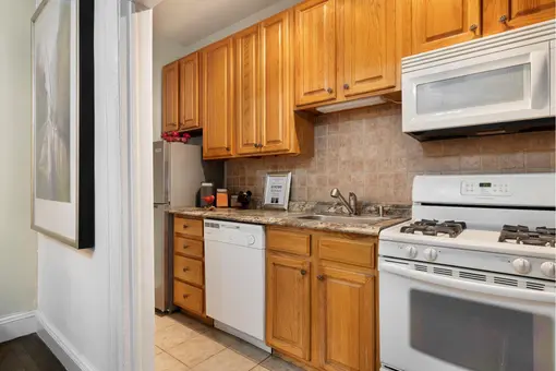 854 West 181st Street, #3H